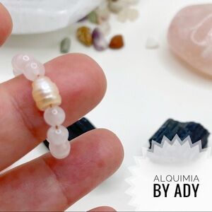 Fresh water pearl and pink Quartz beaded gem ring